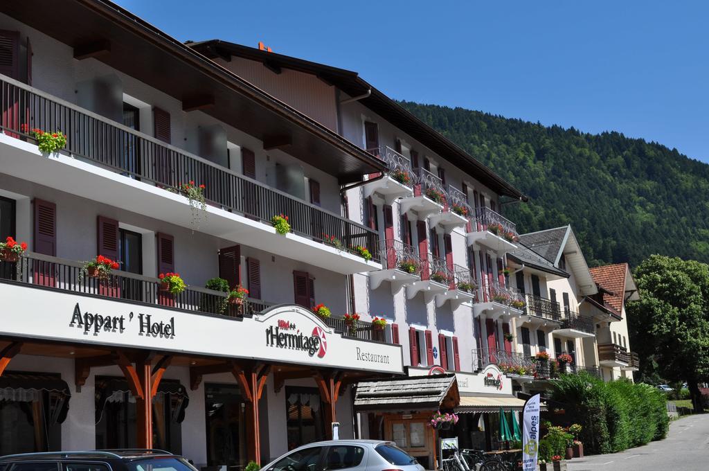 Hôtel et appart'hôtel de l'Hermitage Thônes Buitenkant foto