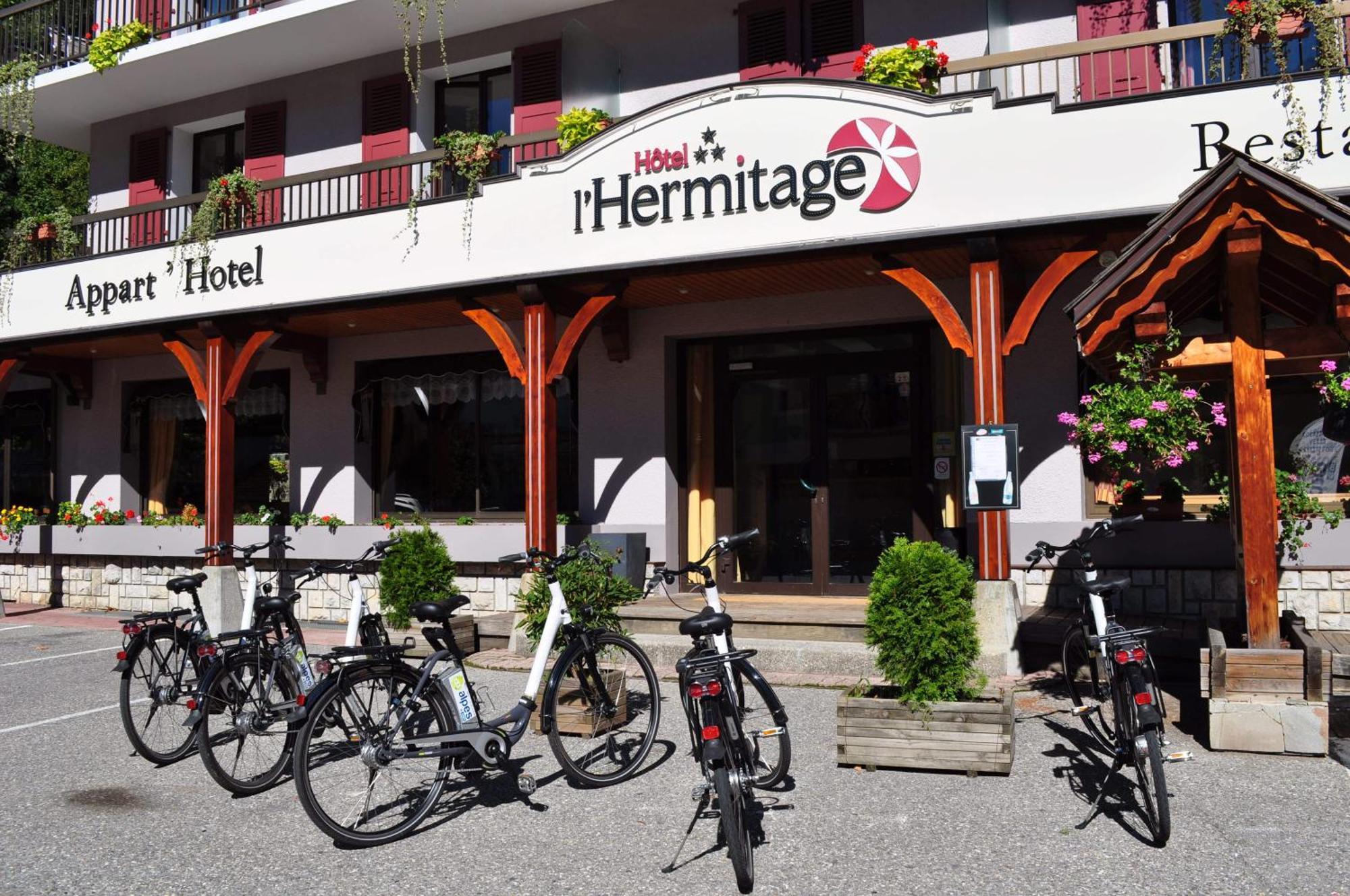 Hôtel et appart'hôtel de l'Hermitage Thônes Buitenkant foto